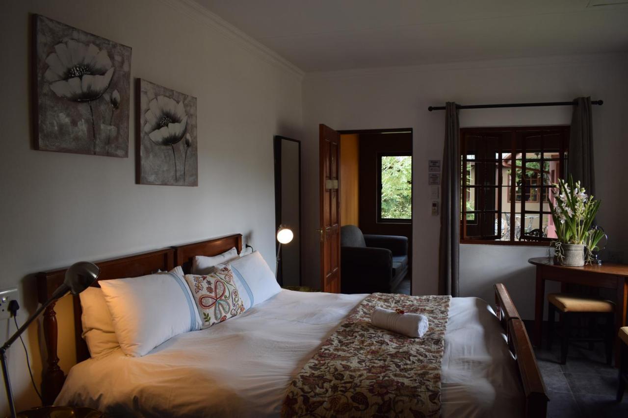 Greenleaf Guest Lodge บลูมฟอนเทน ภายนอก รูปภาพ